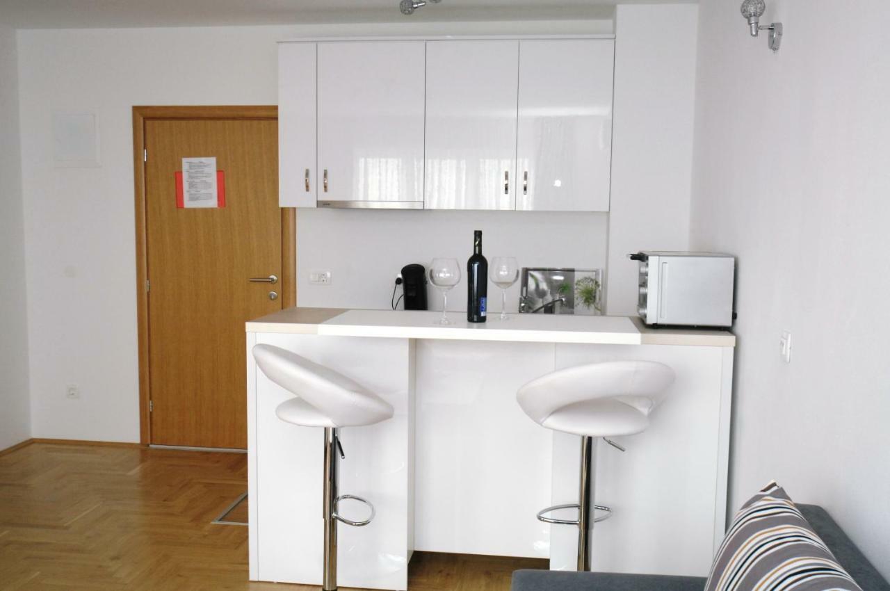 Haus Zora Ferienwohnung 7 Moscenice Exteriér fotografie