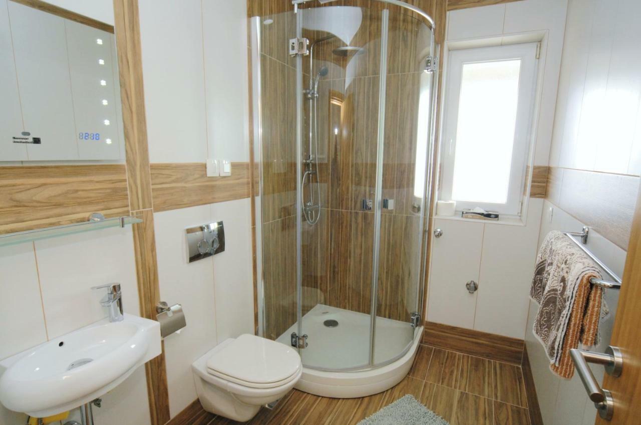 Haus Zora Ferienwohnung 7 Moscenice Exteriér fotografie
