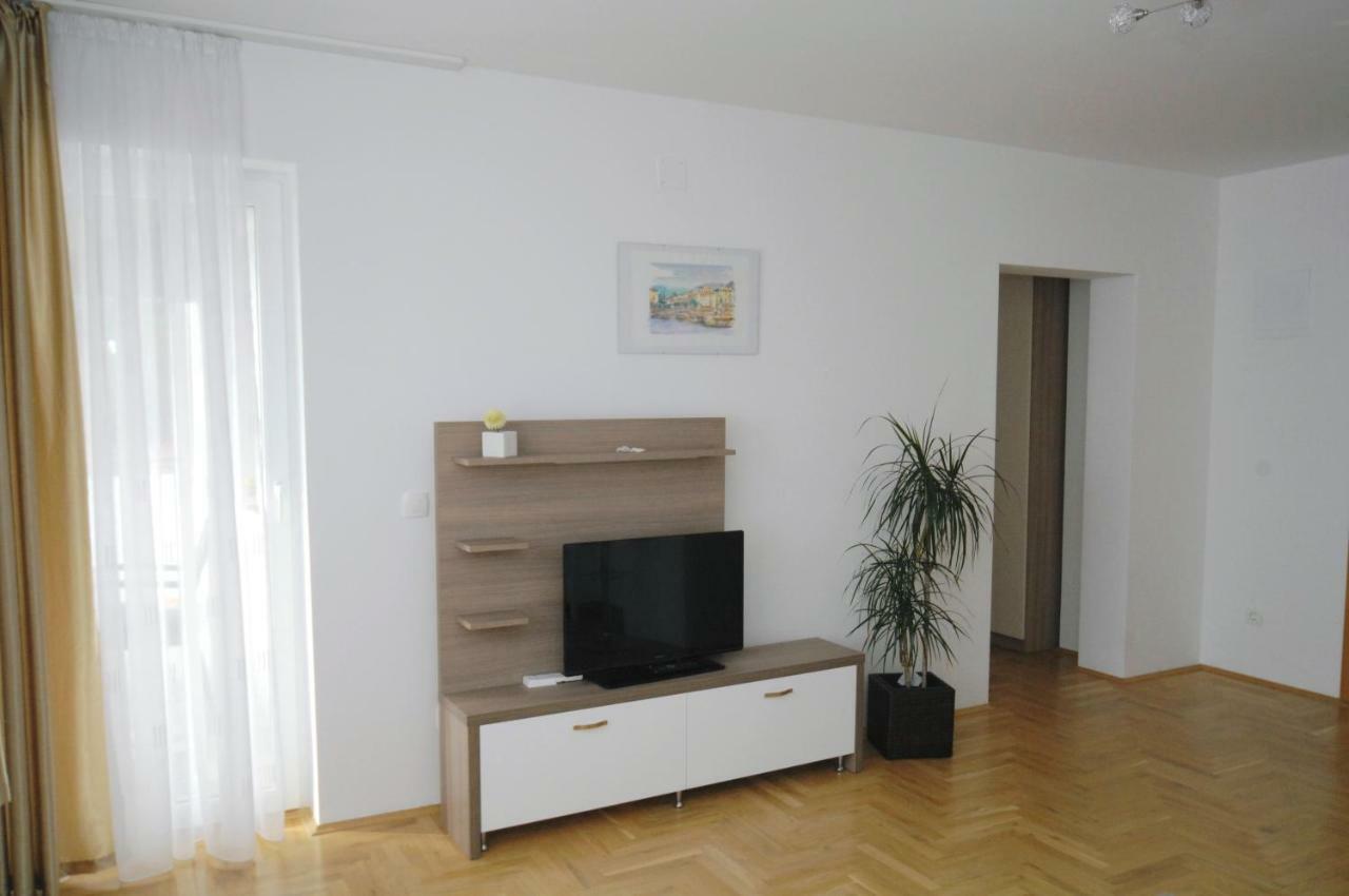 Haus Zora Ferienwohnung 7 Moscenice Exteriér fotografie